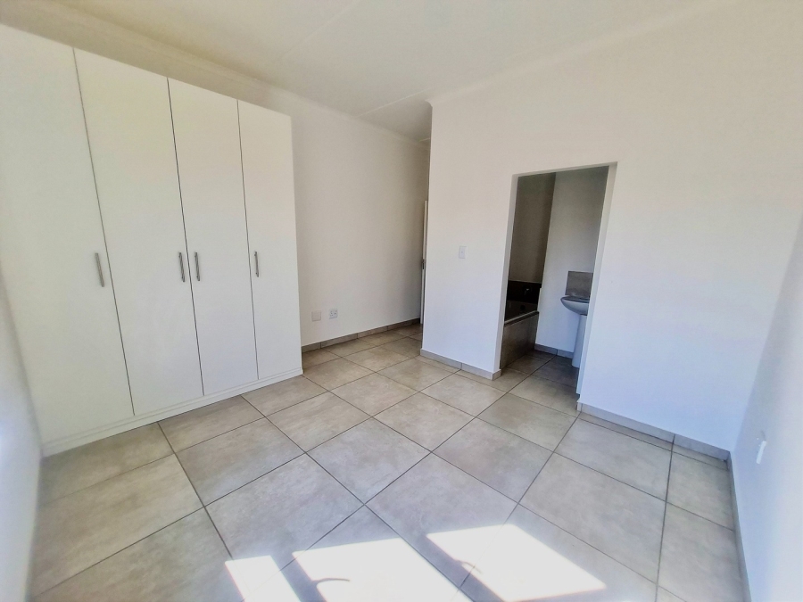 2 Bedroom Property for Sale in Grimbeeck Park North West